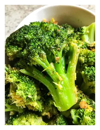 Cooked Drained Frozen Broccoli