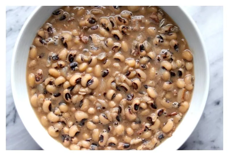 Cooked Immature Raw Blackeye Peas